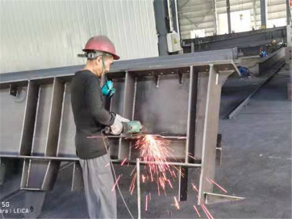 鋼結(jié)構(gòu)部件